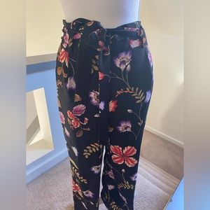 High Waisted Floral Ankle Pants-10